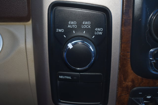 Used 2013 RAM 1500 Laramie Longhorn w/ Convenience Group AWD/4WD image 24