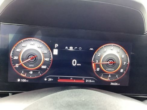 Certified 2024 Hyundai Elantra SEL image 34