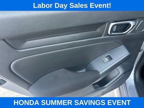 Used 2024 Honda Civic Sport image 11