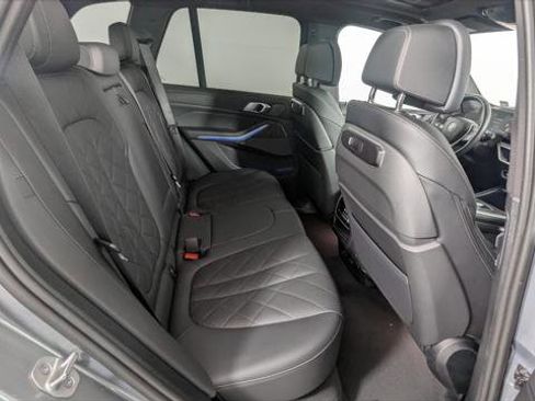 Used 2025 BMW X5 sDrive40i w/ Climate Comfort Package RWD image 22