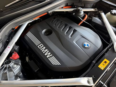 Certified 2026 BMW X5 xDrive50e AWD/4WD image 25