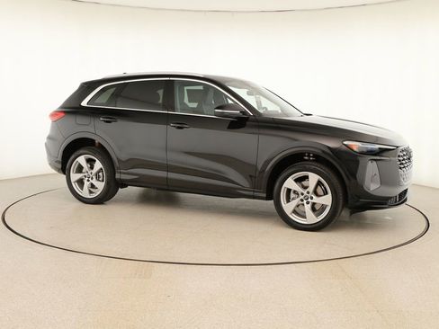 New 2025 Audi Q5 Premium Plus AWD/4WD image 9