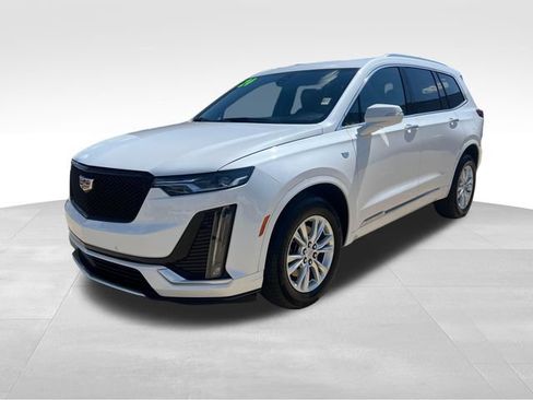 Certified 2024 Cadillac XT6 Luxury AWD/4WD image 1