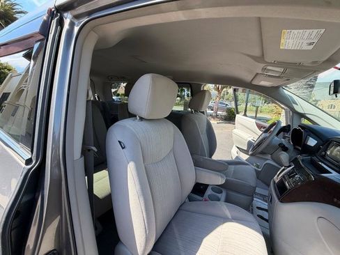 Used 2015 Nissan Quest SV FWD image 49