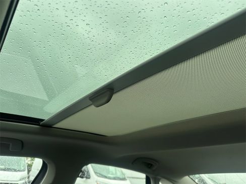 Used 2023 Volkswagen Jetta SE image 22