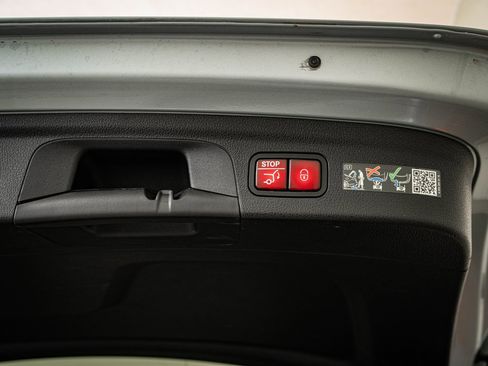 Certified 2025 Mercedes-Benz GLE 53 AMG GLE 53 AMG image 21