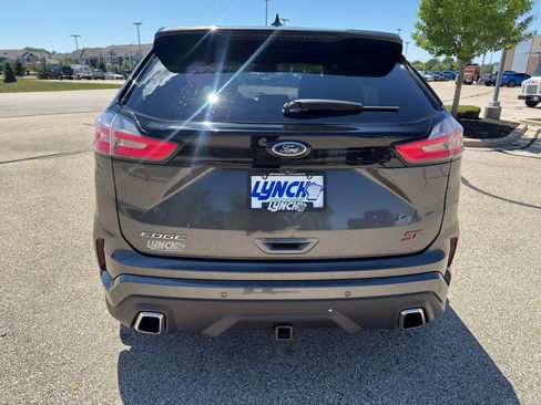 Used 2020 Ford Edge ST w/ Equipment Group 401A AWD/4WD image 4
