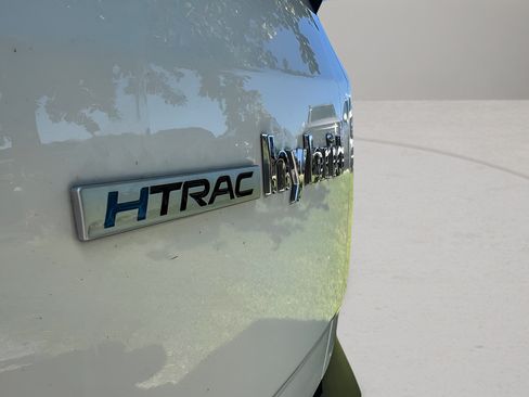 Certified 2022 Hyundai Tucson Limited AWD/4WD image 13