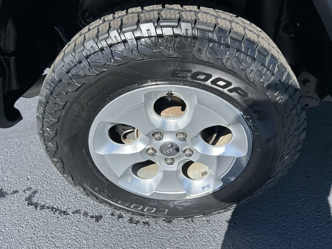 Used 2021 Jeep Wrangler Unlimited Sport AWD/4WD image 9