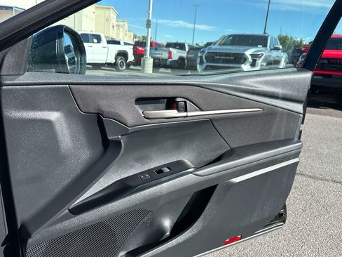 Used 2025 Toyota Camry LE FWD image 19