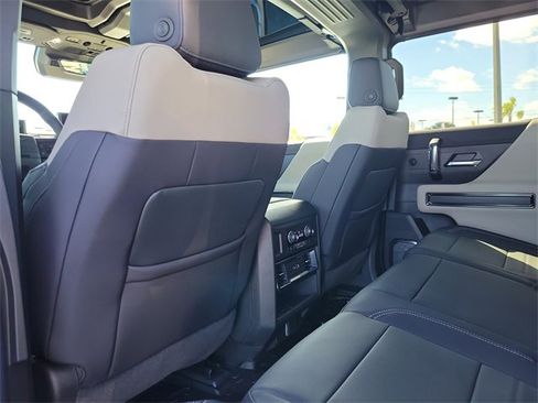 New 2026 GMC Hummer EV 4x4 Crew Cab image 10