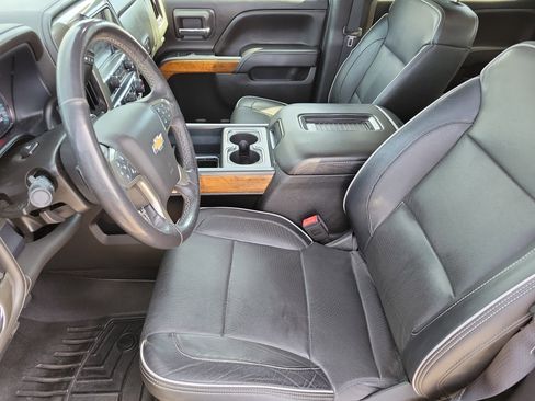 Used 2018 Chevrolet Silverado 1500 High Country AWD/4WD image 9