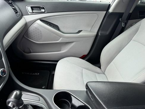 Used 2014 Kia Optima LX FWD image 13