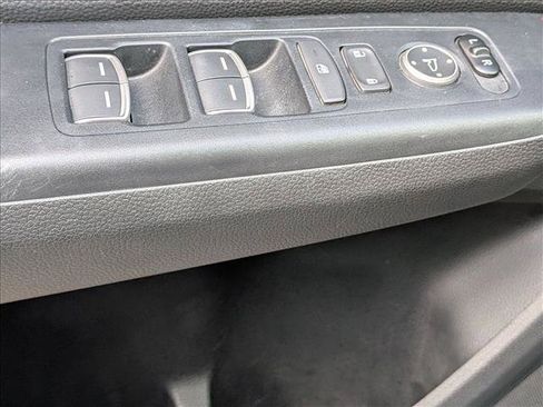 Used 2023 Honda CR-V EX-L image 12