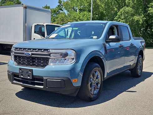 Certified 2023 Ford Maverick XLT FWD image 4