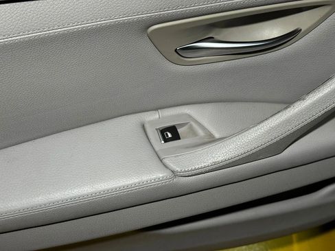 Used 2011 BMW 535i Sedan image 15