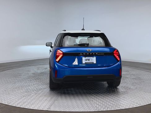 New 2026 MINI Cooper 4-Door Hardtop image 7