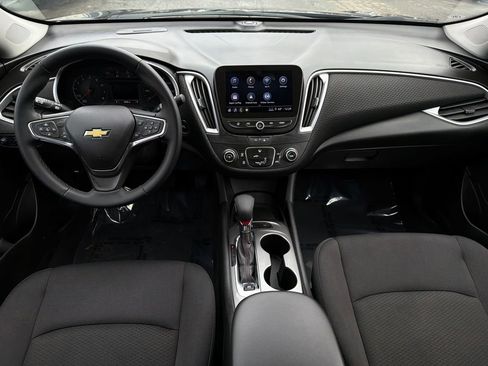 Used 2024 Chevrolet Malibu RS image 14