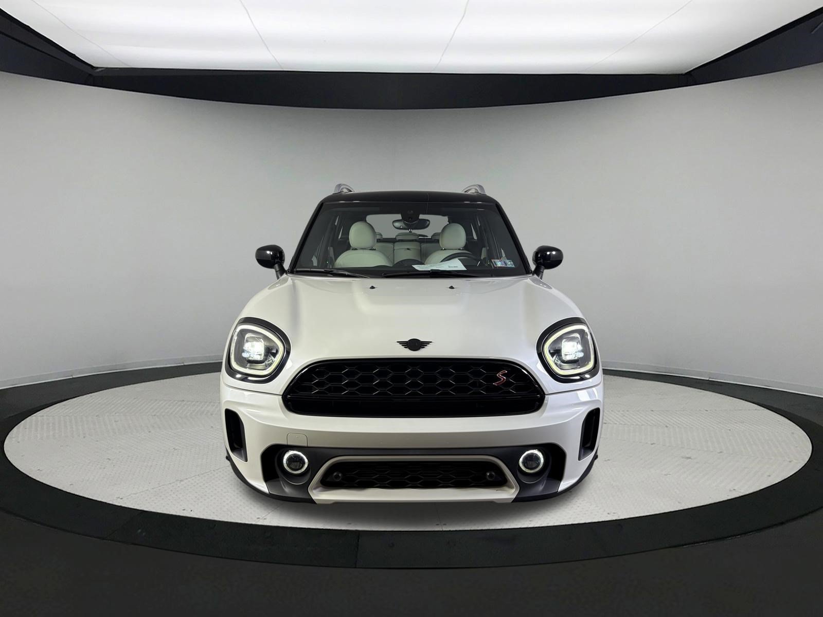 Used 2024 MINI Cooper Countryman S AWD/4WD image 2