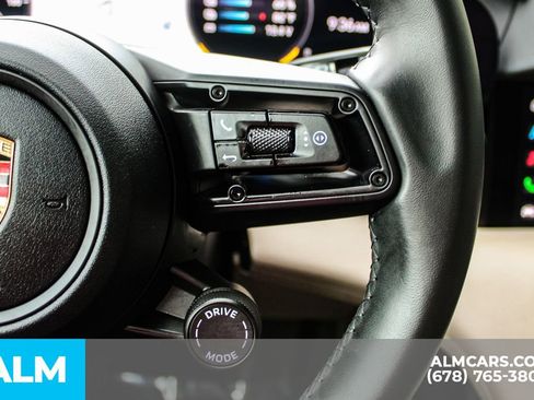 Used 2023 Porsche Taycan 4S w/ Performance Package image 28