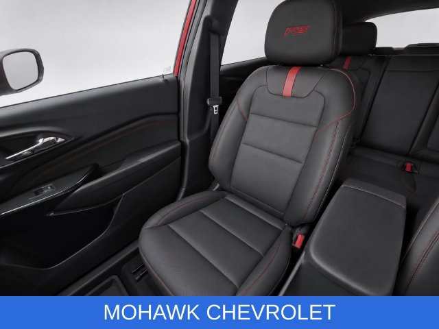 Certified 2024 Chevrolet Trax RS FWD image 17