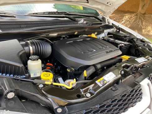Used 2019 Dodge Grand Caravan GT FWD image 17
