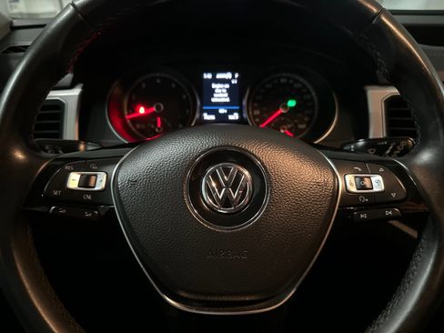 Used 2018 Volkswagen Atlas SE image 23