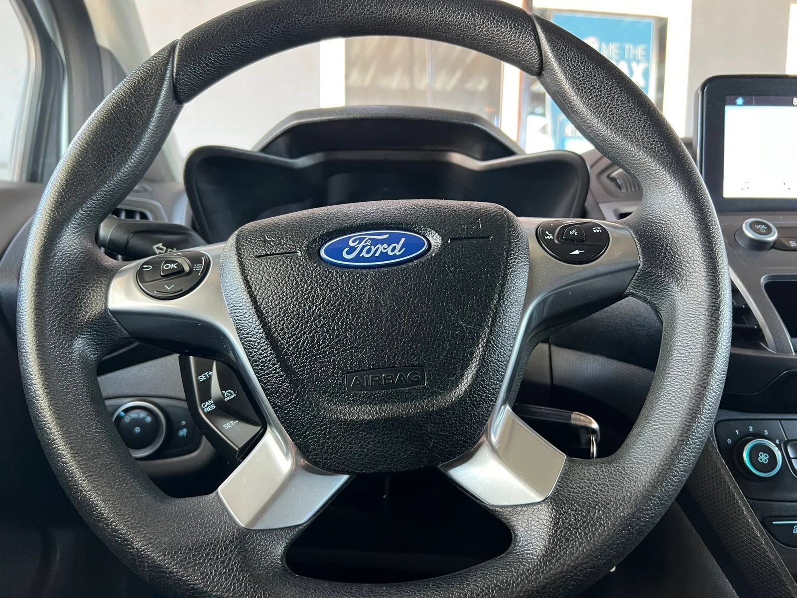 Used 2020 Ford Transit Connect XL FWD image 18