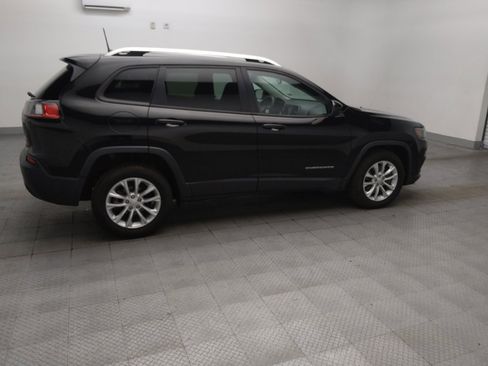 Used 2020 Jeep Cherokee Latitude FWD image 10