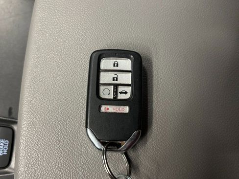 Used 2020 Honda Accord EX-L image 16