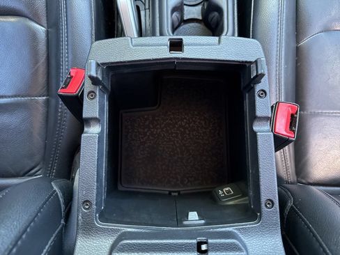 Used 2020 Jeep Wrangler Unlimited Sahara AWD/4WD image 34