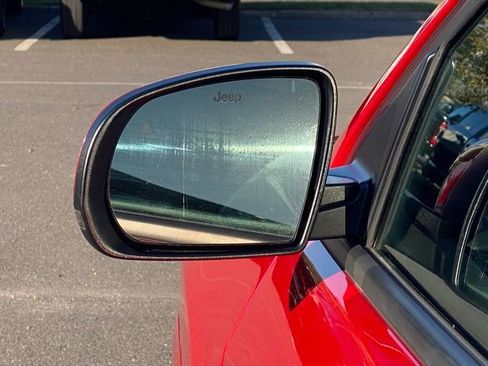 Certified 2022 Jeep Compass Limited image 15