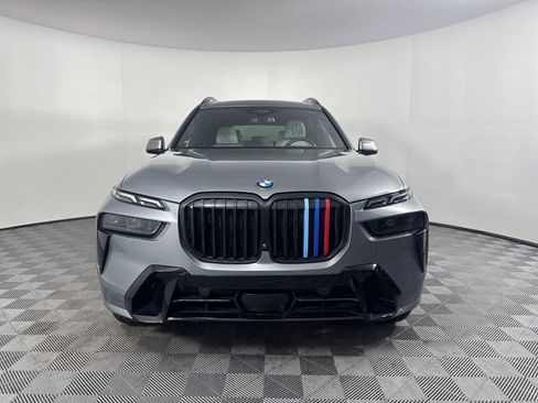 Certified 2023 BMW X7 xDrive40i w/ Executive Package image 2