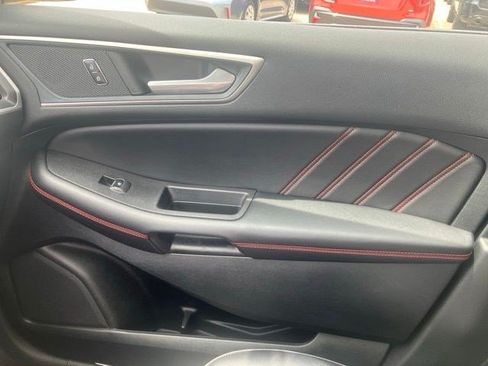 Used 2023 Ford Edge ST-Line AWD/4WD image 22