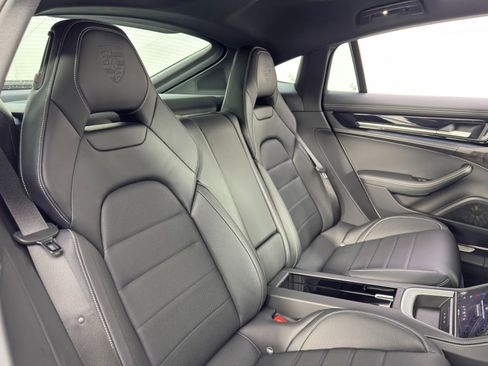 Used 2025 Porsche Panamera 4S AWD/4WD image 41