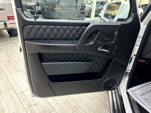 Used 2017 Mercedes-Benz G 63 AMG 4MATIC image 18