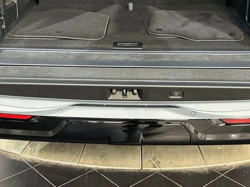 New 2026 Lincoln Navigator L Reserve AWD/4WD image 35