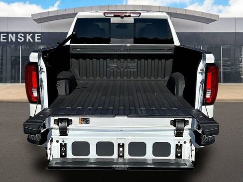 Certified 2025 GMC Sierra 1500 Denali image 29