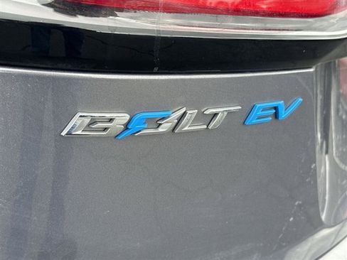Certified 2023 Chevrolet Bolt LT image 32