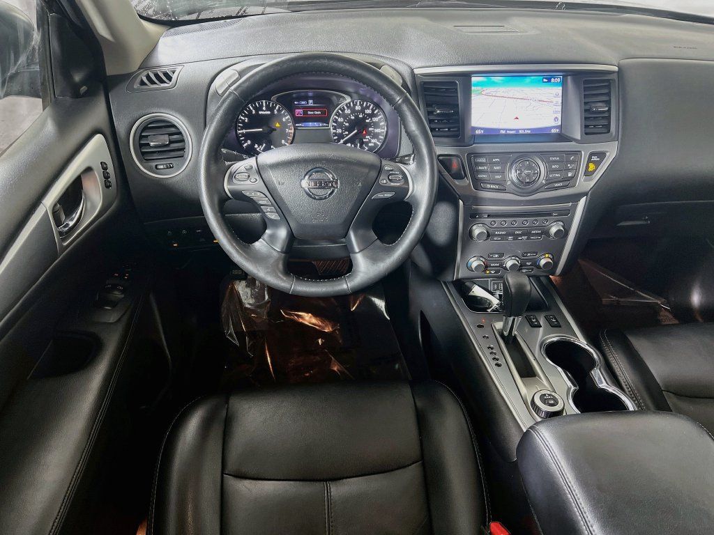 Used 2019 Nissan Pathfinder SL AWD/4WD image 20