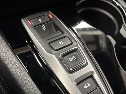 Used 2022 Honda Pilot Touring image 19