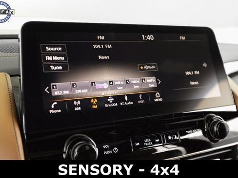 Used 2022 INFINITI QX80 Sensory image 25