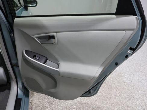 Used 2013 Toyota Prius Three image 21