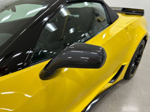 Used 2016 Chevrolet Corvette Z06 w/ C7.r Special Edition image 96