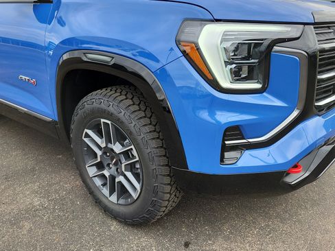 New 2026 GMC Terrain AT4 image 6