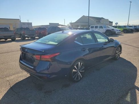 Used 2022 Nissan Altima 2.5 SR image 21