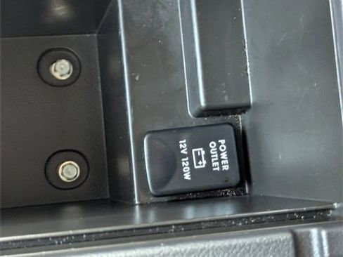 Used 2022 Mitsubishi Outlander Sport AWD image 23