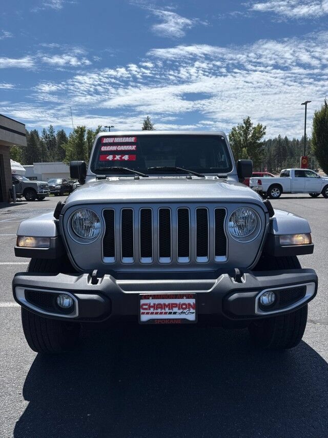 Used 2021 Jeep Wrangler Unlimited Sahara w/ Uconnect 4C Nav & Sound Group AWD/4WD image 2