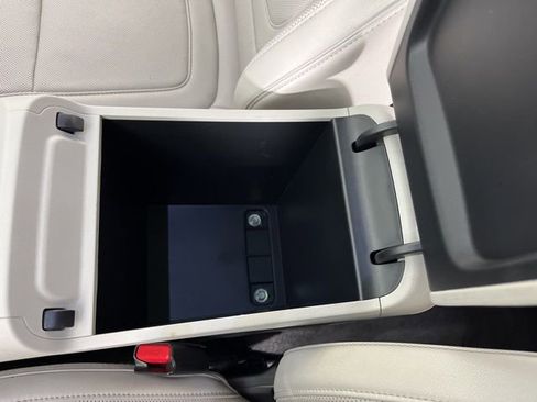 Used 2023 Hyundai Tucson Limited w/ Cargo Package image 32