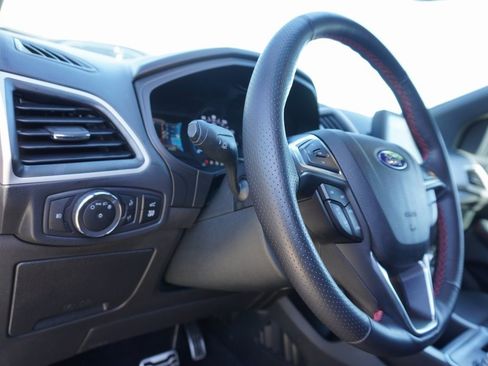 Certified 2023 Ford Edge ST-Line image 12